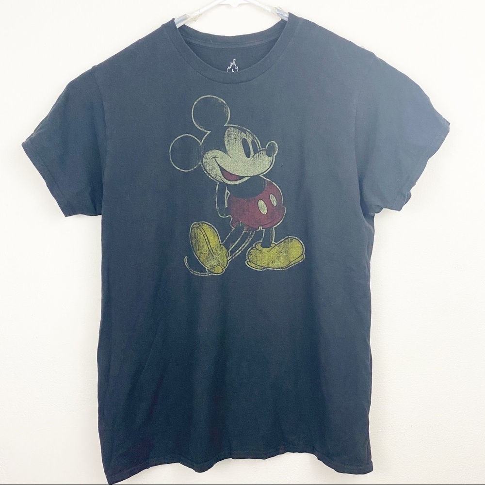 Disney Mickey Mouse Tee Size Large